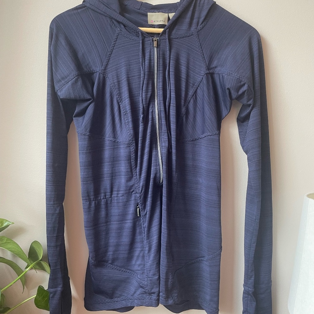 Athleta UV Swim Long Sleeve Shirt-Size Small
